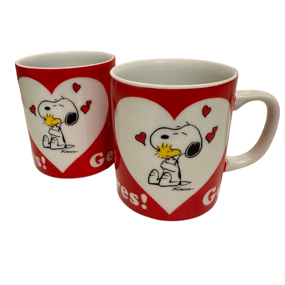 Snoopy & Woodstock Someone Cares Mugs (2)